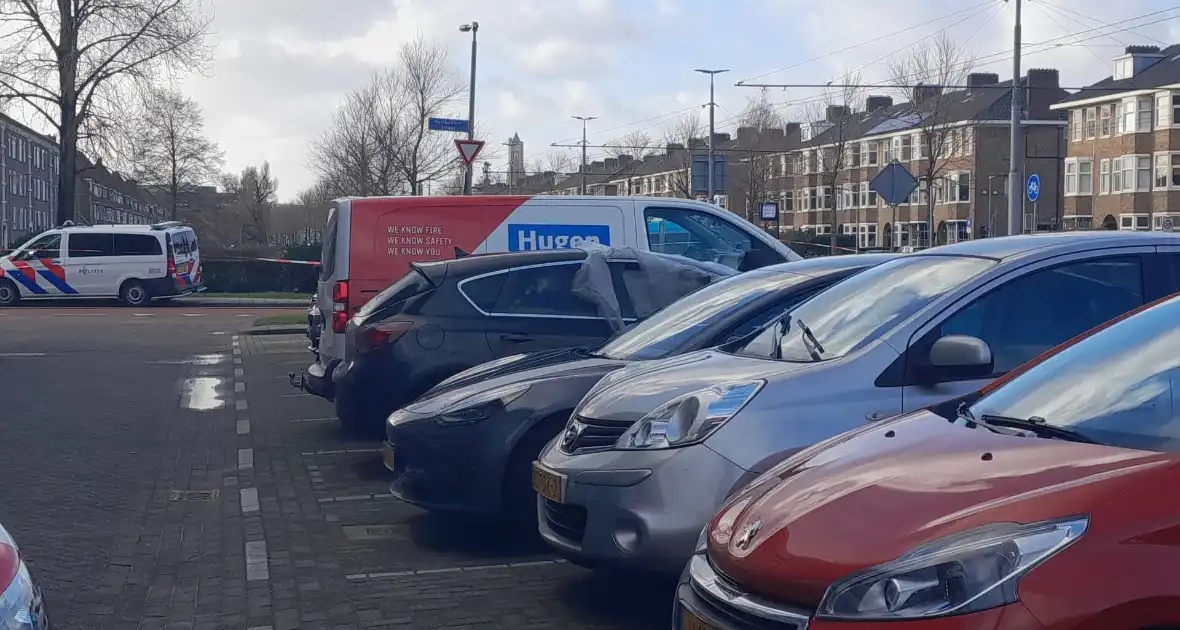 Overleden persoon aangetroffen in auto - Foto 1