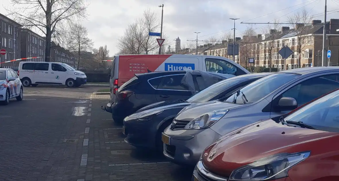 Overleden persoon aangetroffen in auto - Foto 4