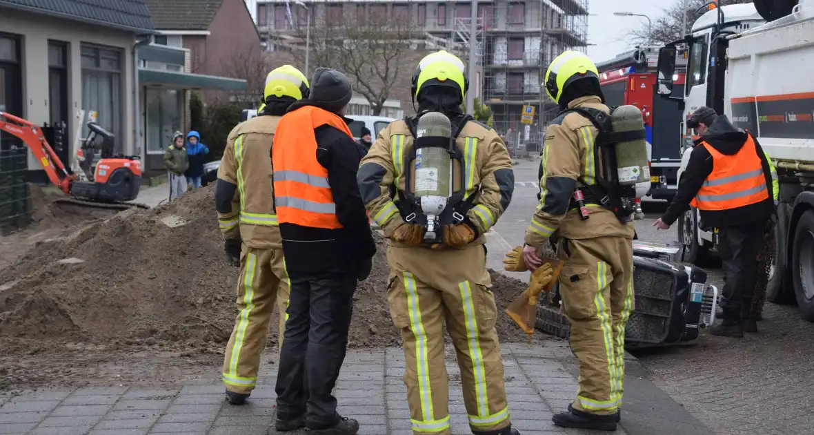 Brandweer ingezet voor rokende mini rupsdumper - Foto 3