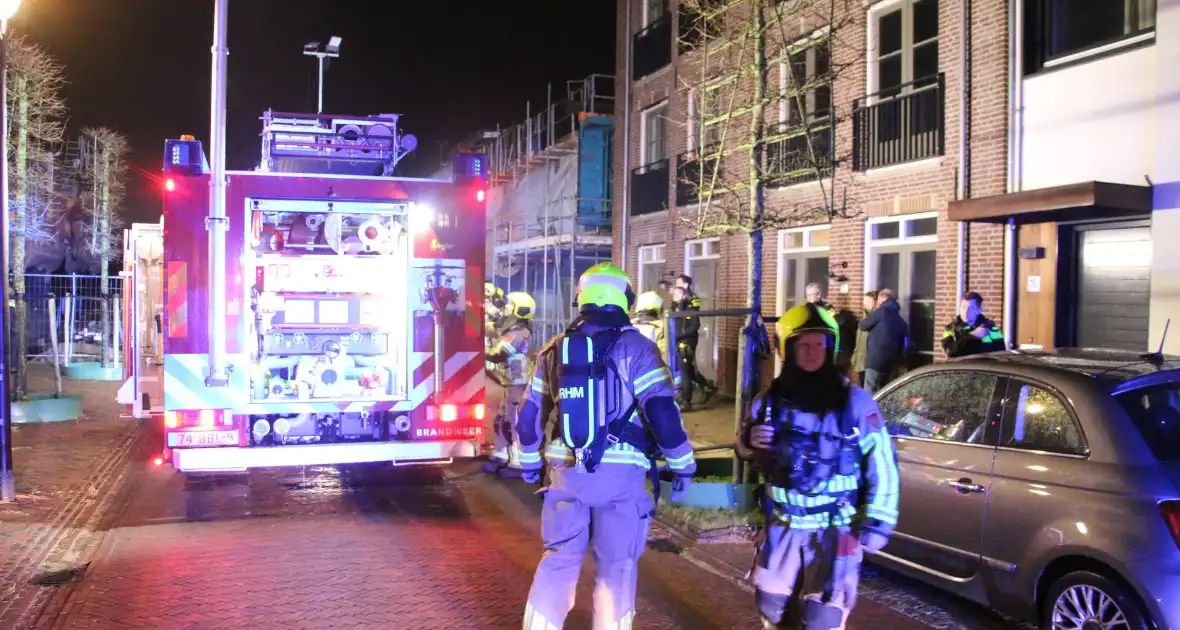 Gasheaters op bouwplaats vatten vlam door harde wind - Foto 3