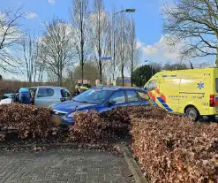 Flinke schade bij ongeval met twee personenauto's