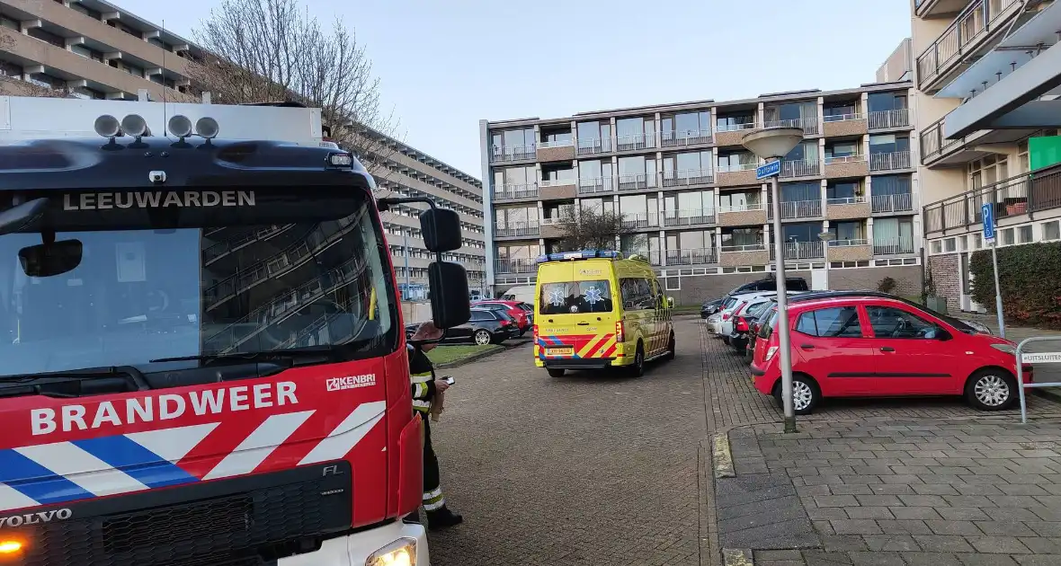 Bewoner behandeld na brand in flat - Foto 4