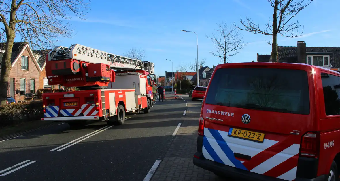 Schade door felle brand tegen schuur van woning - Foto 2