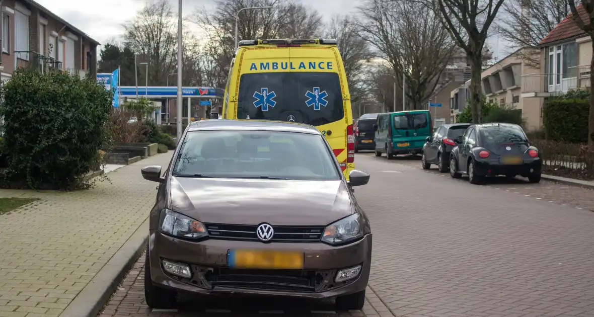 Botsing tussen scootmobiel en auto - Foto 4