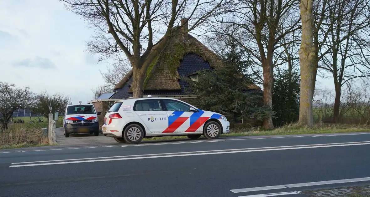 Hennepkwekerij aangetroffen in garageboxen - Foto 7