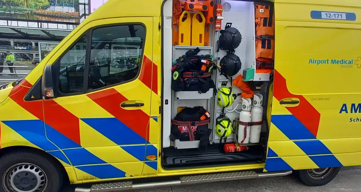 Treinverkeer Schiphol gestremd door aanrijding - Foto 1