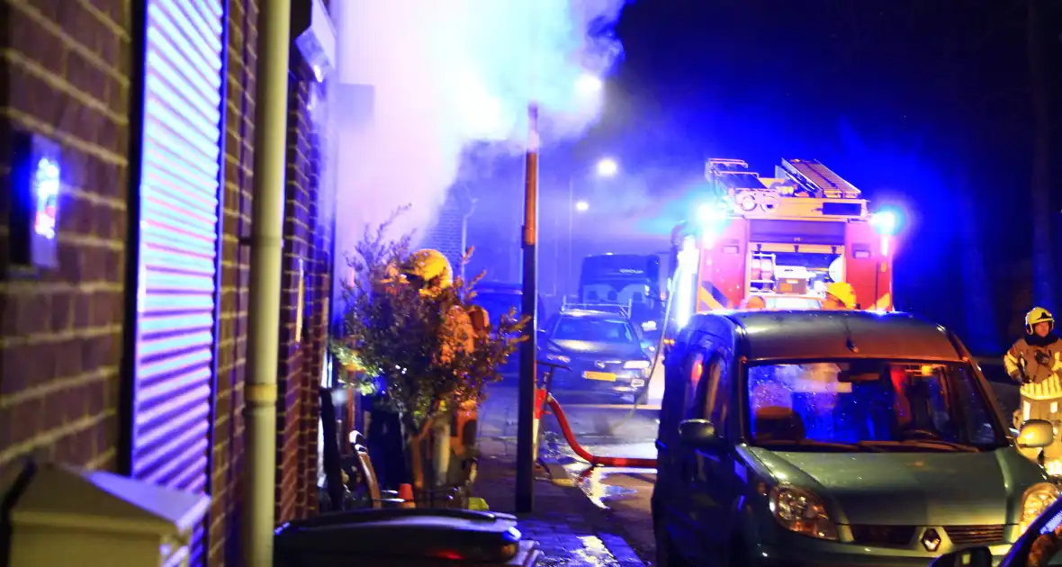 Woningen ontruimd door uitslaande brand - Foto 25