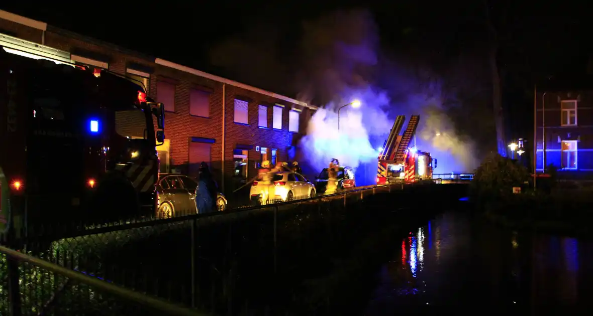 Woningen ontruimd door uitslaande brand - Foto 9