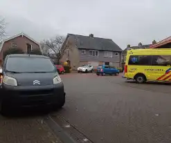 Wielrenner gewond bij botsing met bestelbus