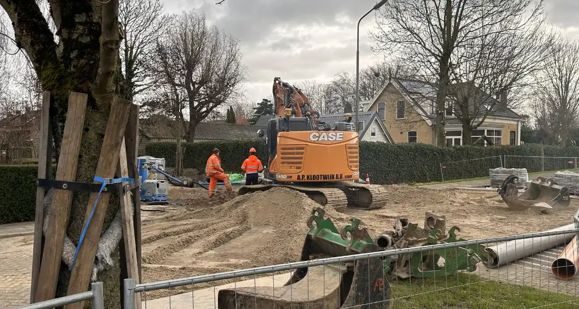 Woningen zonder water door gesprongen leiding tijden werkzaamheden