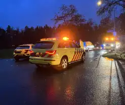 Fietser ernstig gewond bij ongeval met bestelbus