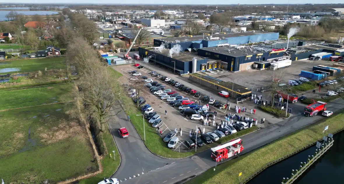 Brandweer ingezet voor brandmelding in bedrijfspand