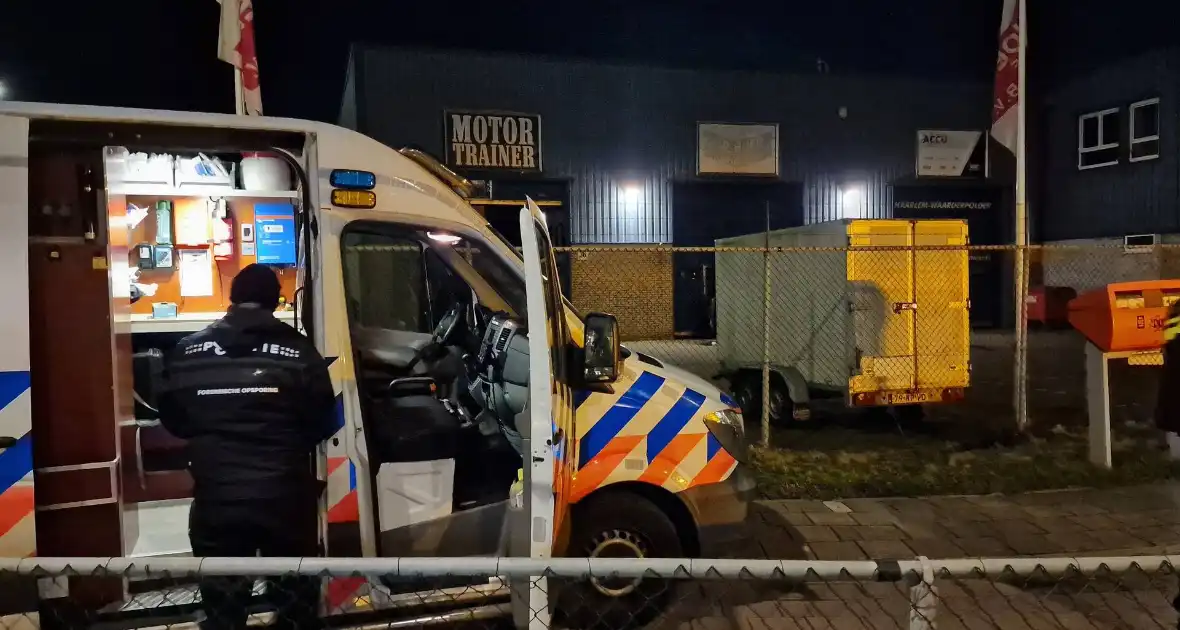 Brandstichting bij bedrijfspand in haven - Foto 7