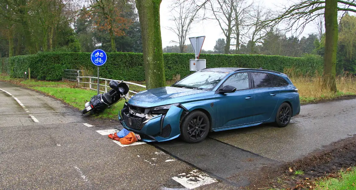 Flinke schade bij ongeval met scooter