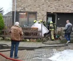 Woningbrand door kortsluiting in batterij