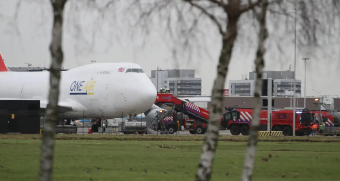 Groot alarm vanwege vliegtuig in de problemen - Foto 2