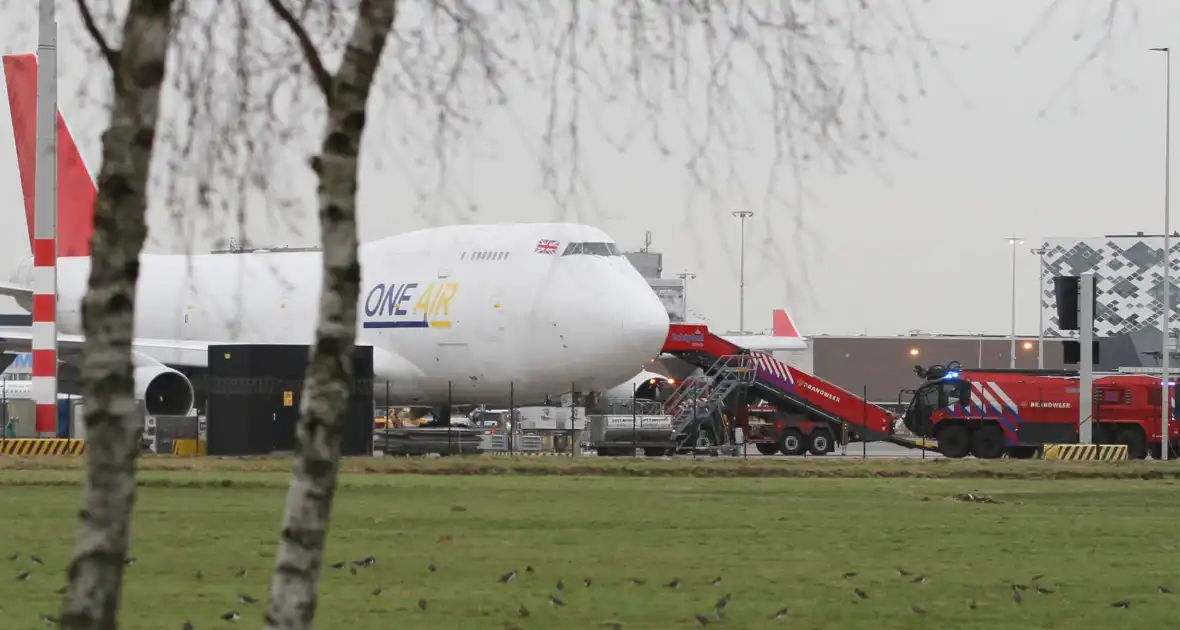 Groot alarm vanwege vliegtuig in de problemen - Foto 9