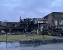 Schade na grote brand goed zichtbaar bij daglicht