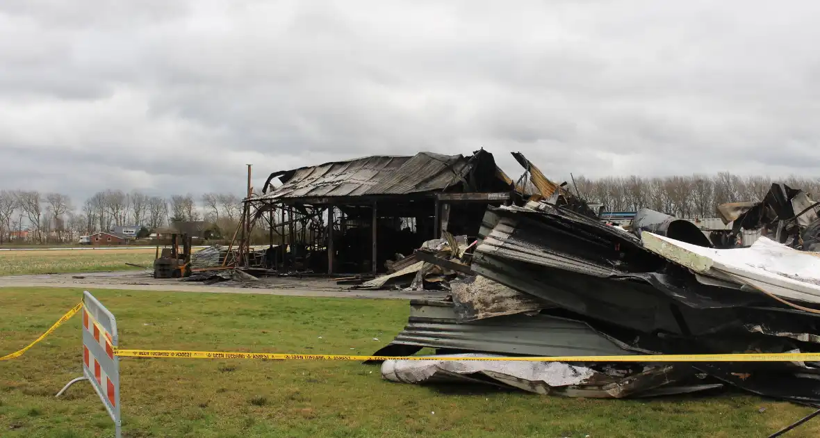 Schade goed zichtbaar na verwoestende brand - Foto 5