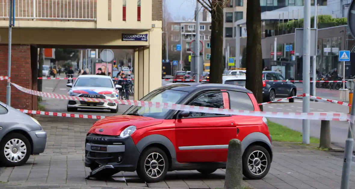 Brommobielen botsen op elkaar - Foto 4