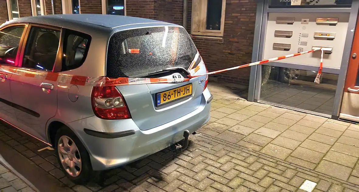 Politie doet onderzoek naar brandstichting - Foto 5