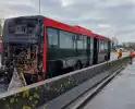 Lijnbus vliegt in brand tijdens rijden