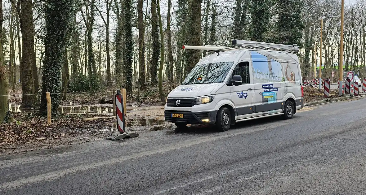 Waterlekkage veroorzaakt tijdens wegwerkzaamheden - Foto 2