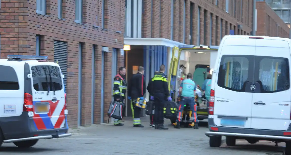 Traumaheli landt voor medische noodsituatie - Foto 8