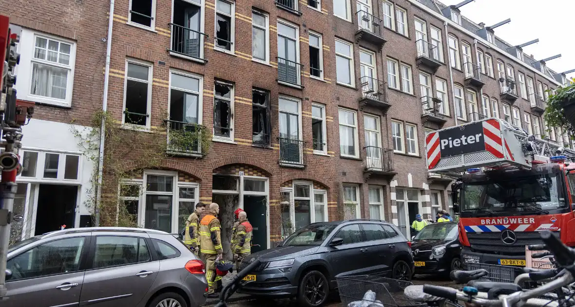 Enorme schade bij brand in woning