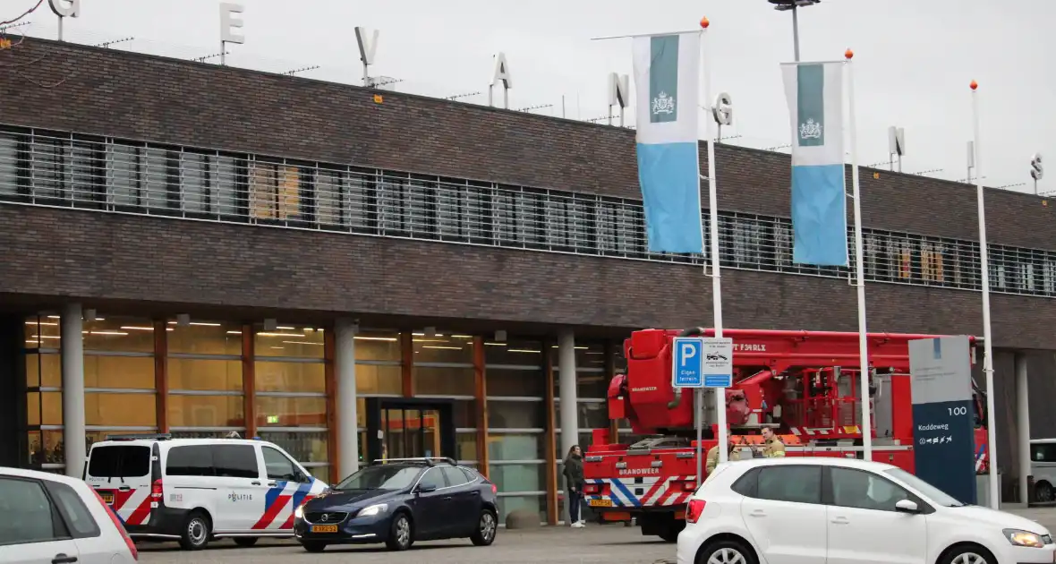 Brand in stadgevangenis - Foto 3