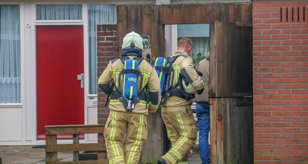 Vijf woningen ontruimd door gaslek in woning - Foto 2