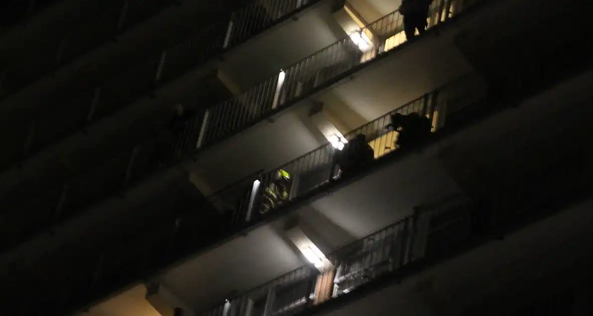 Brand op achtste verdieping van flat - Foto 6