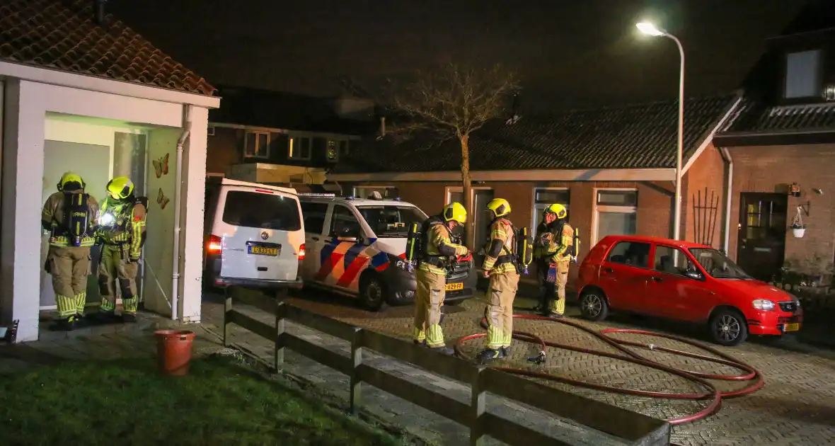 Brandweer controleert woning op gaslucht - Foto 3