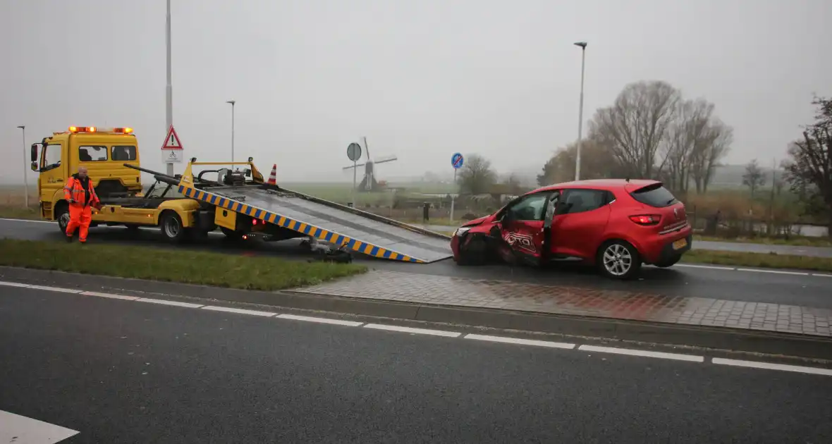 Veel bekeuringen bij frontale botsing - Foto 11