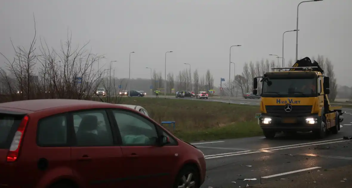 Veel bekeuringen bij frontale botsing - Foto 7