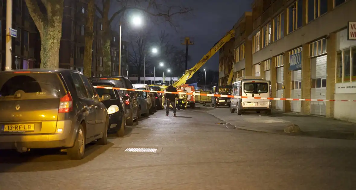 Onderzoek naar lekkage bij gebouw waar eerder explosie was - Foto 1