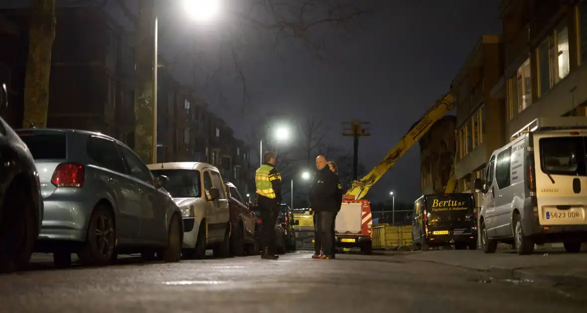 Onderzoek naar lekkage bij gebouw waar eerder explosie was - Foto 2