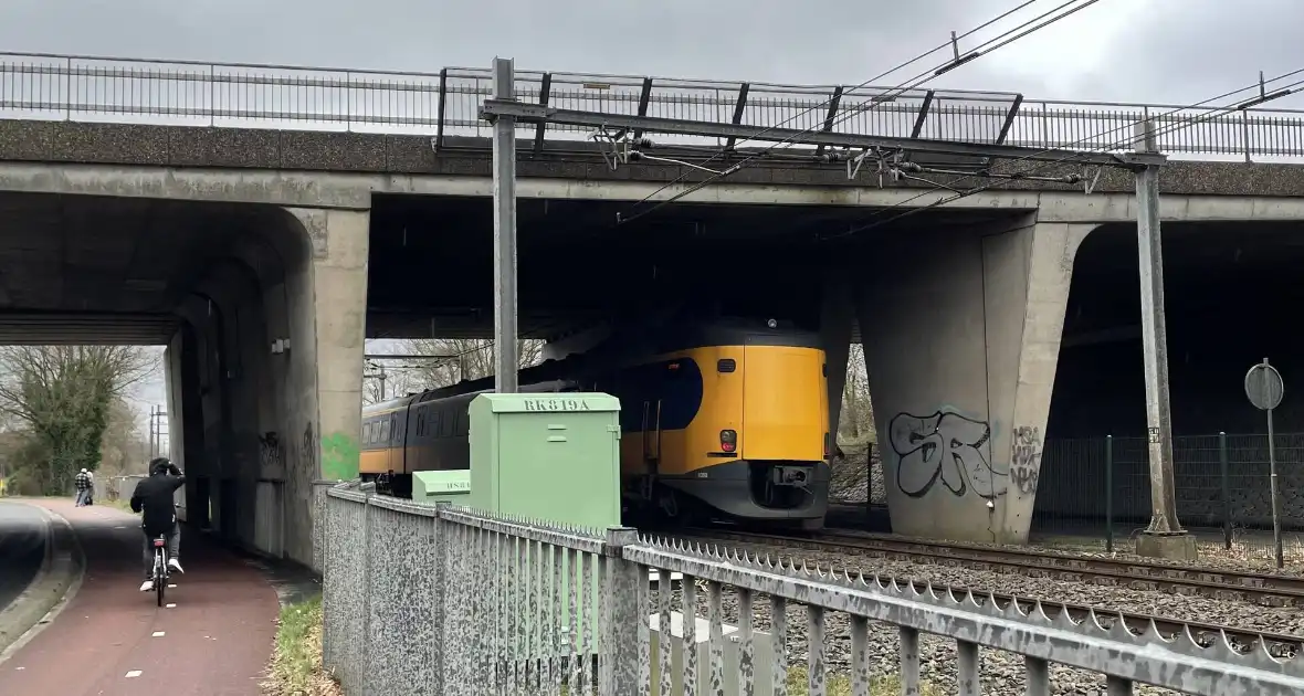 Politie-Inzet langs spoor hindert treinverkeer