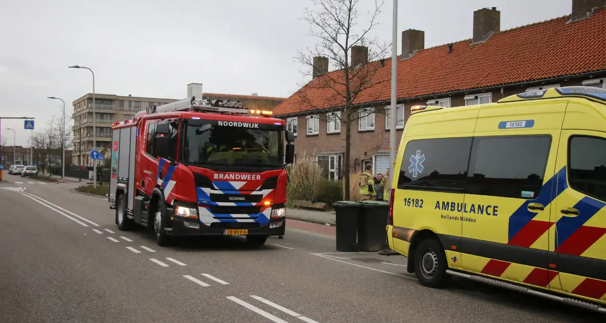 Wateroverlast nadat persoon onwel wordt in badkamer - Foto 1