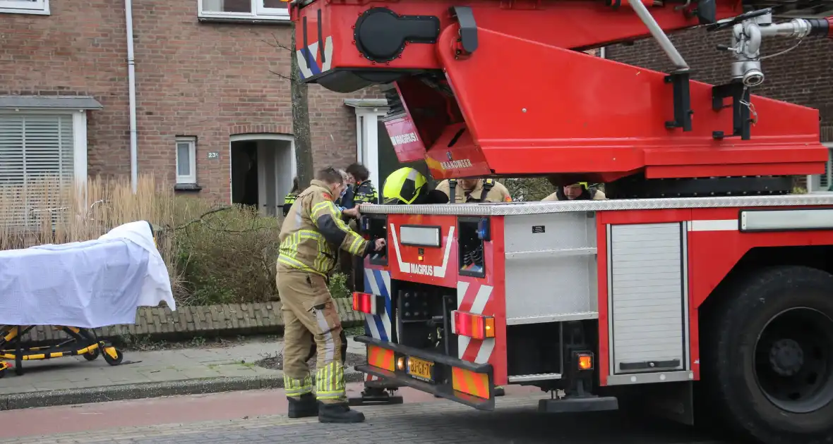 Wateroverlast nadat persoon onwel wordt in badkamer - Foto 4