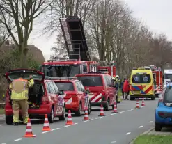 Schoorsteenbrand slaat over naar rietenkap