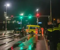 Fikse schade bij kop-staartbotsing voor verkeerslicht