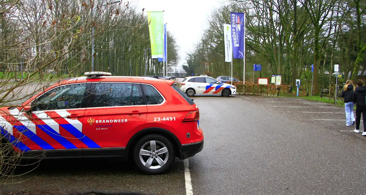 Verdacht materiaal gevonden in bosgebied - Foto 5