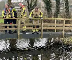 Brandweer ingezet voor voor fietsen in het water