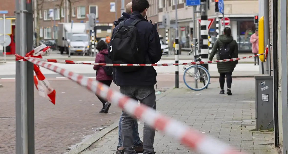 Onderzoek naar aantreffen onbekende stof in leegstaande winkel - Foto 1