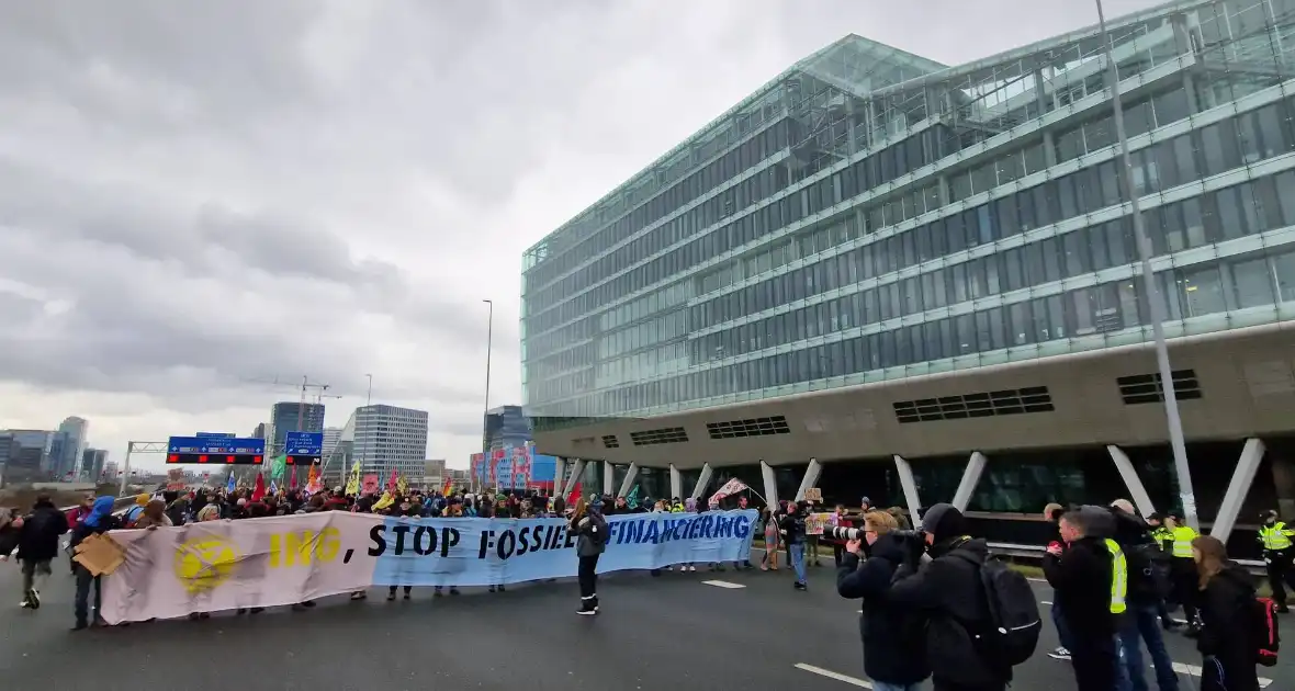 Meer dan 300 aanhoudingen bij demonstratie