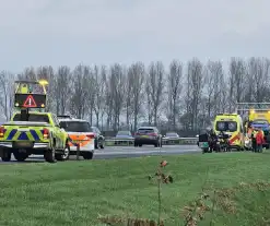 Motorrijder ten gewond op snelweg