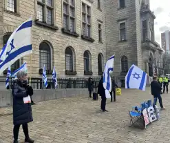 Pro Israëlische demonstratie bij gemeentehuis