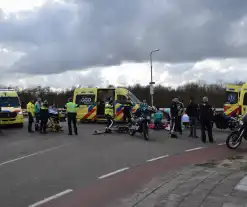 Meerdere gewonden bij ongeval tussen motorrijder en personen op tandem