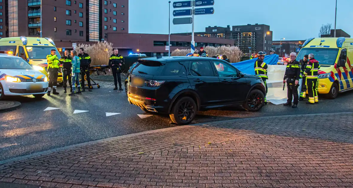 Gewonde bij zware aanrijding - Foto 1